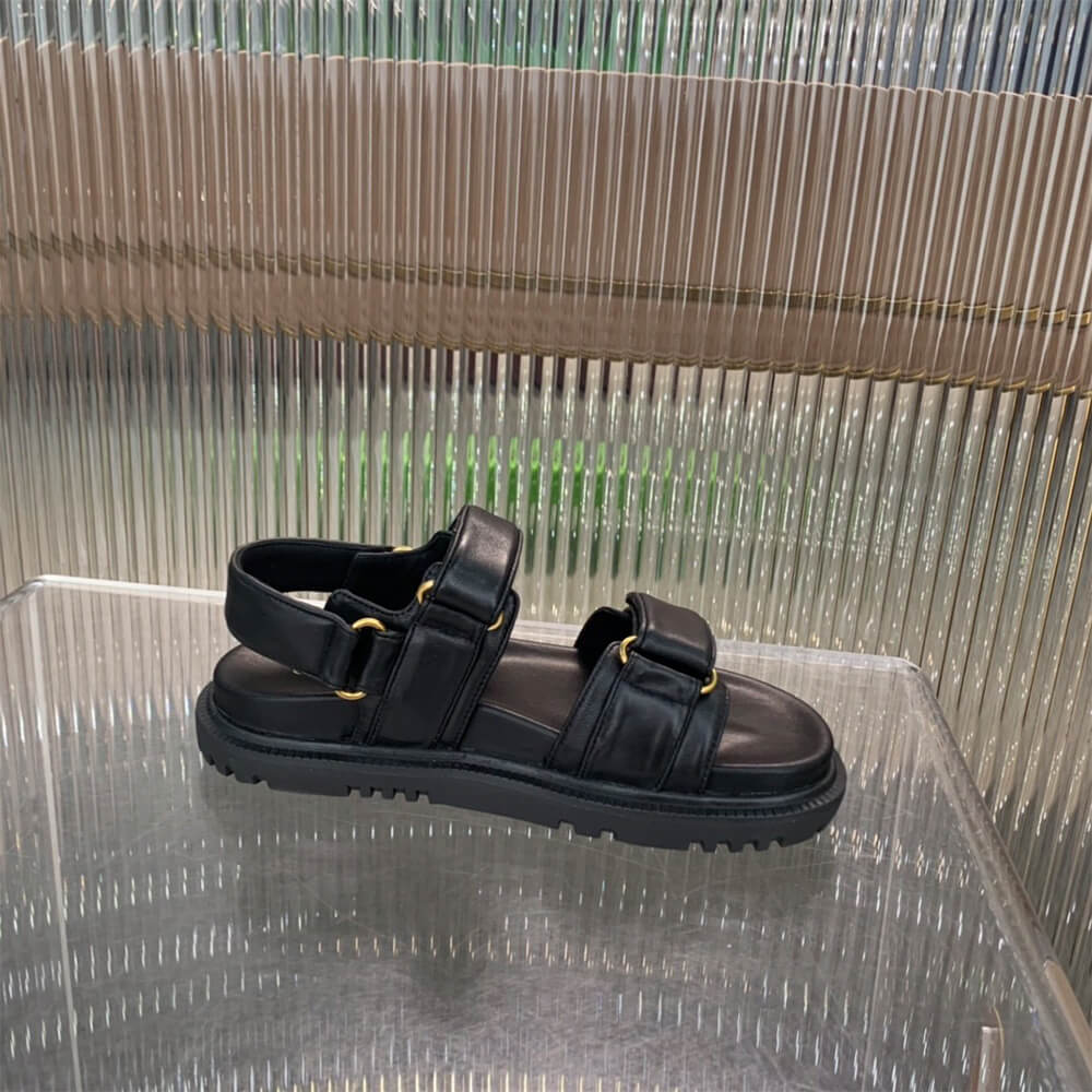 D10ract sandal