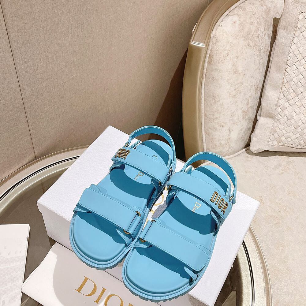 D10ract sandal