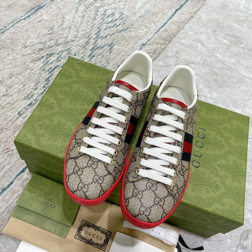 ace gg Svp*me sneaker with bees