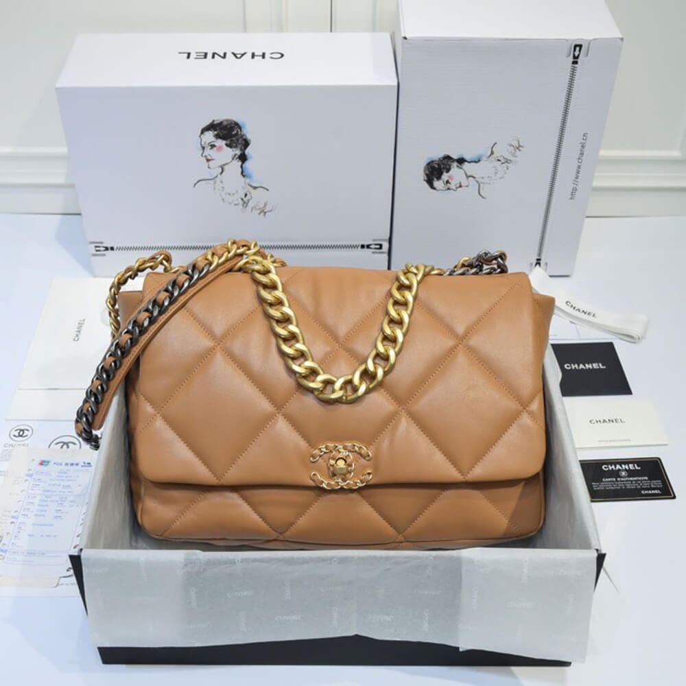 Ch**el 19 maxi handbag  (high-end grade)