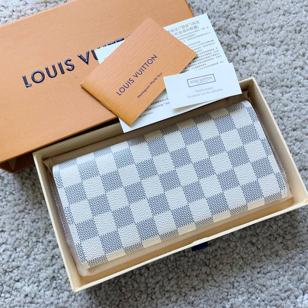 l0vis Vvtt0n emilie wallet