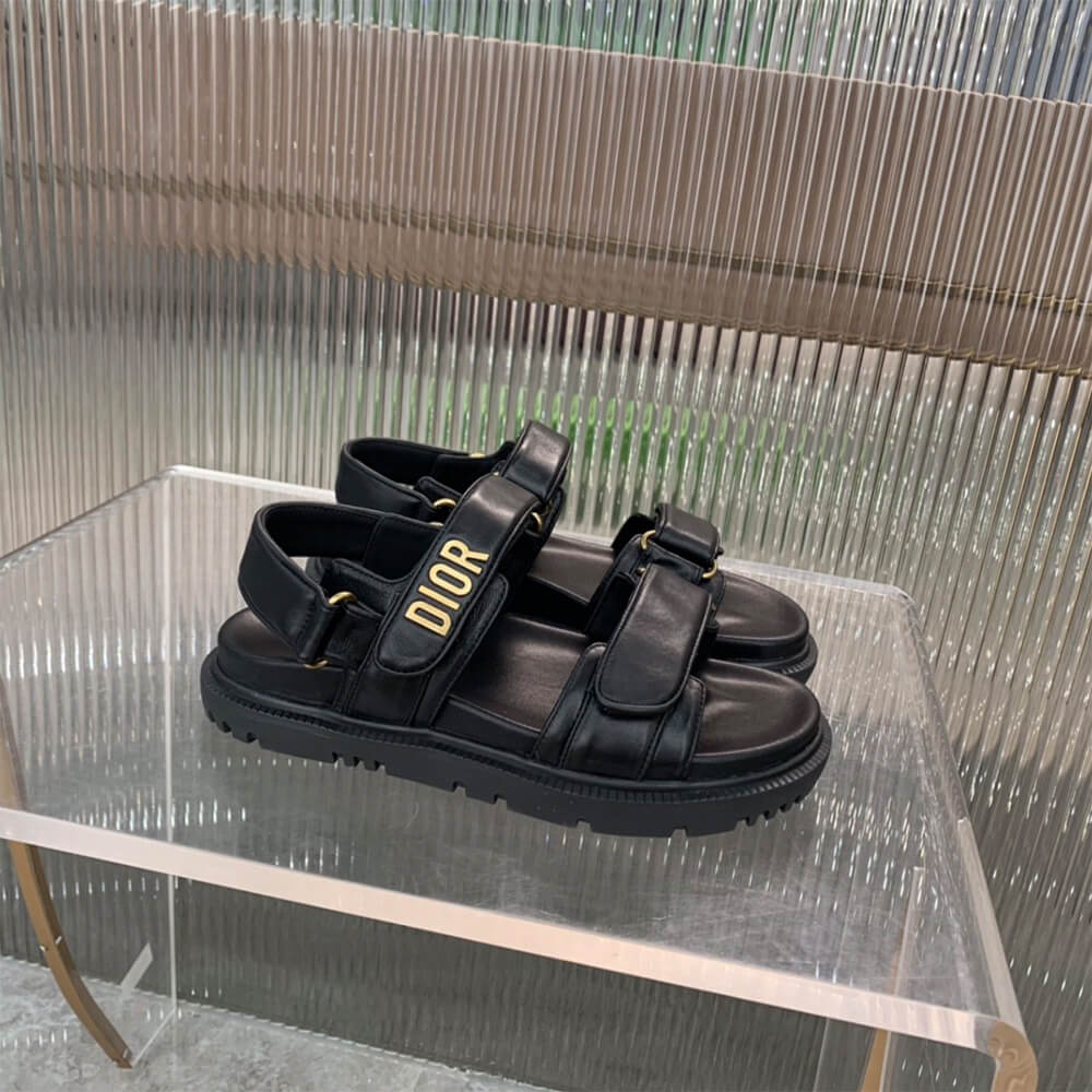D10ract sandal