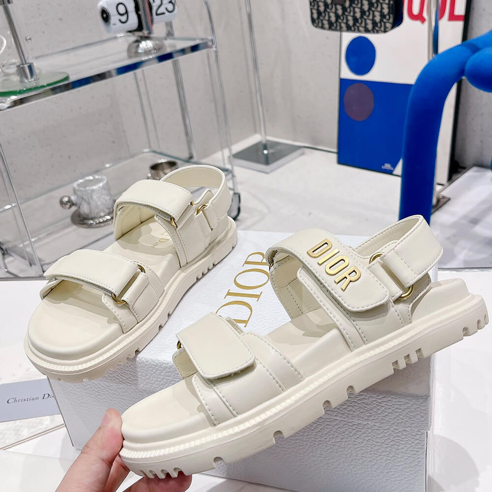 D10ract sandal