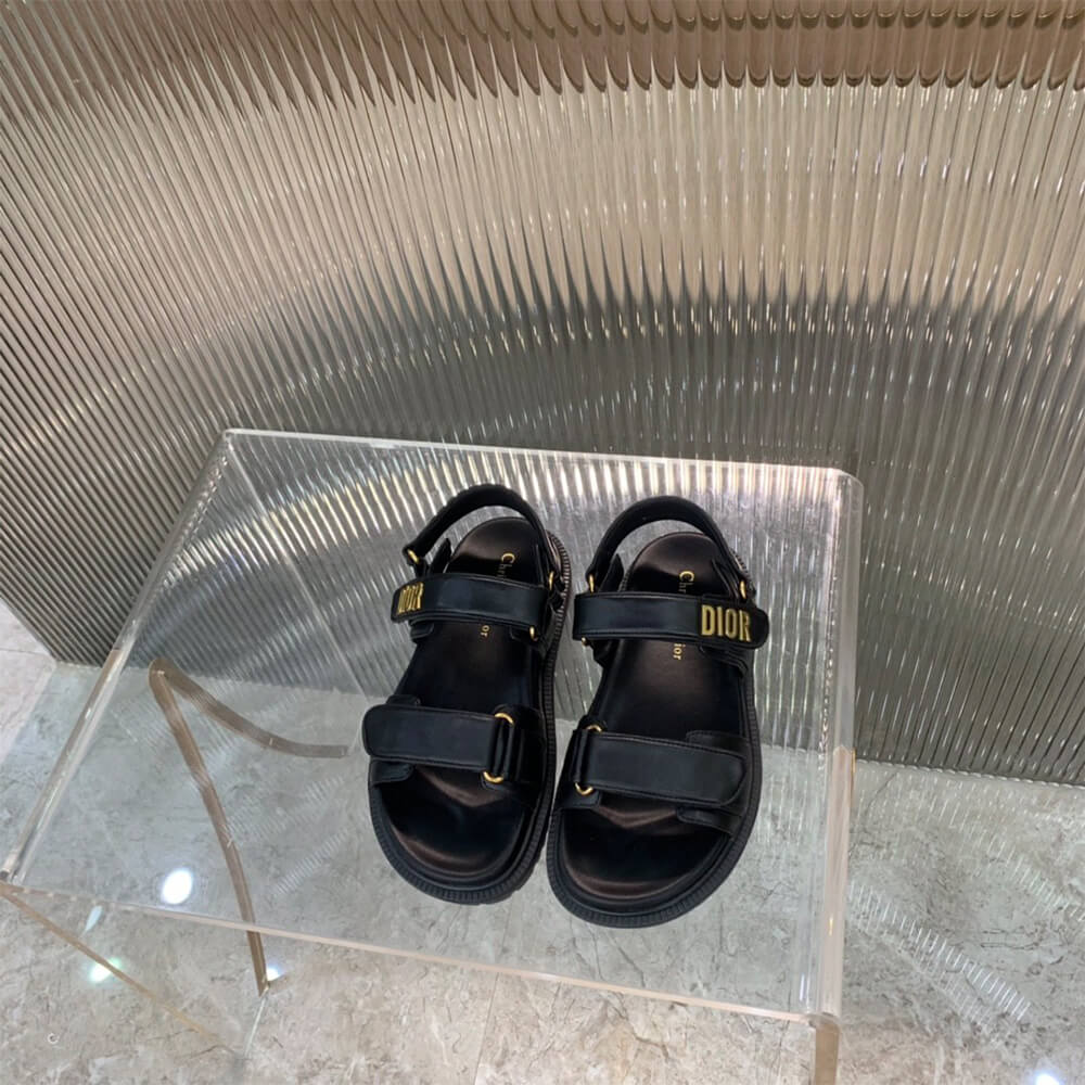 D10ract sandal