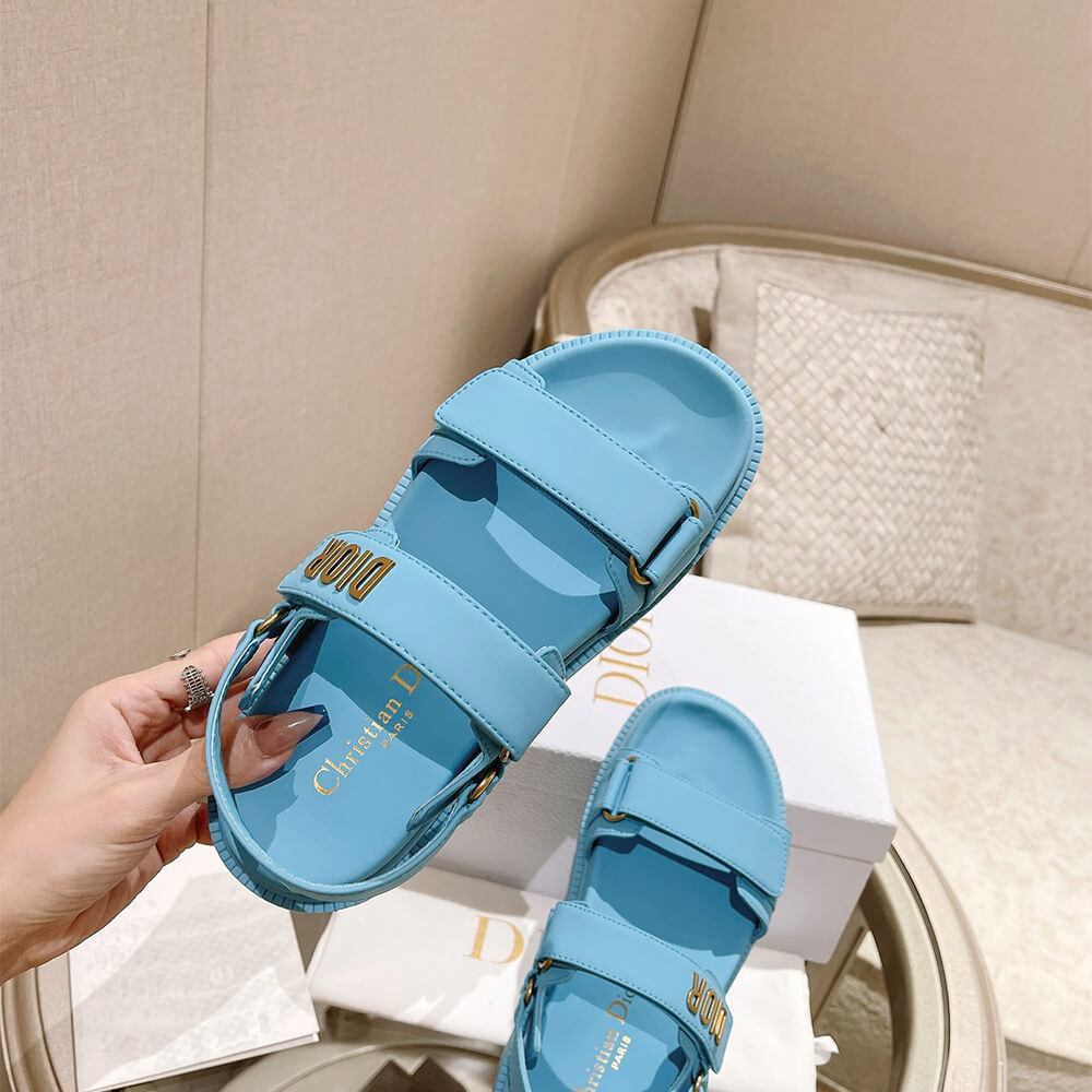 D10ract sandal