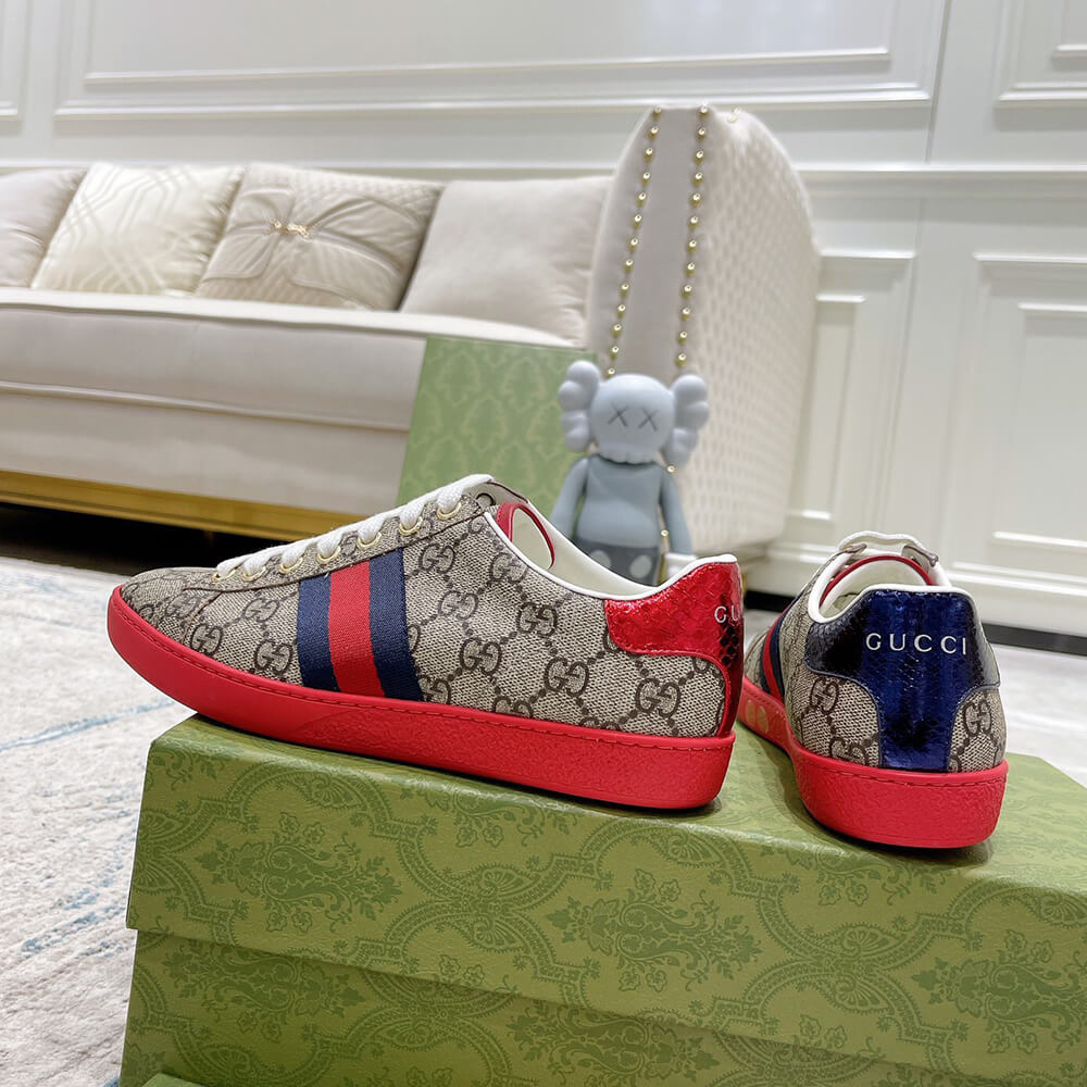 ace gg Svp*me sneaker with bees