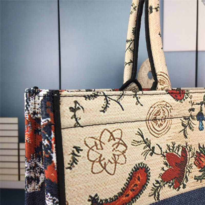 D10r book tote light bag