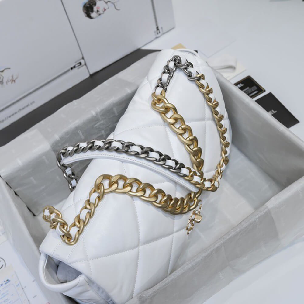 Ch**el 19 maxi handbag  (high-end grade)