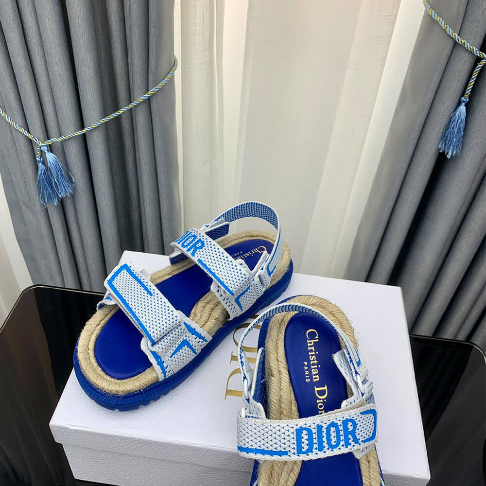 D10ract sandal