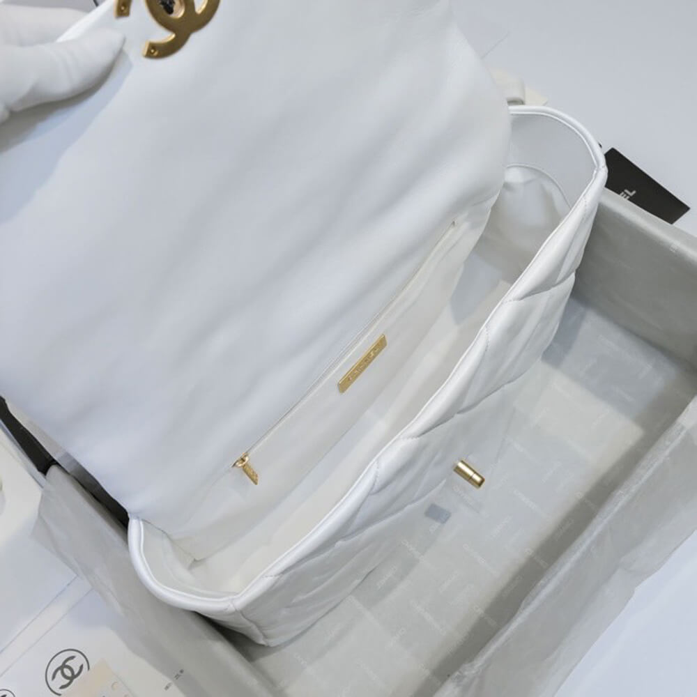Ch**el 19 maxi handbag  (high-end grade)