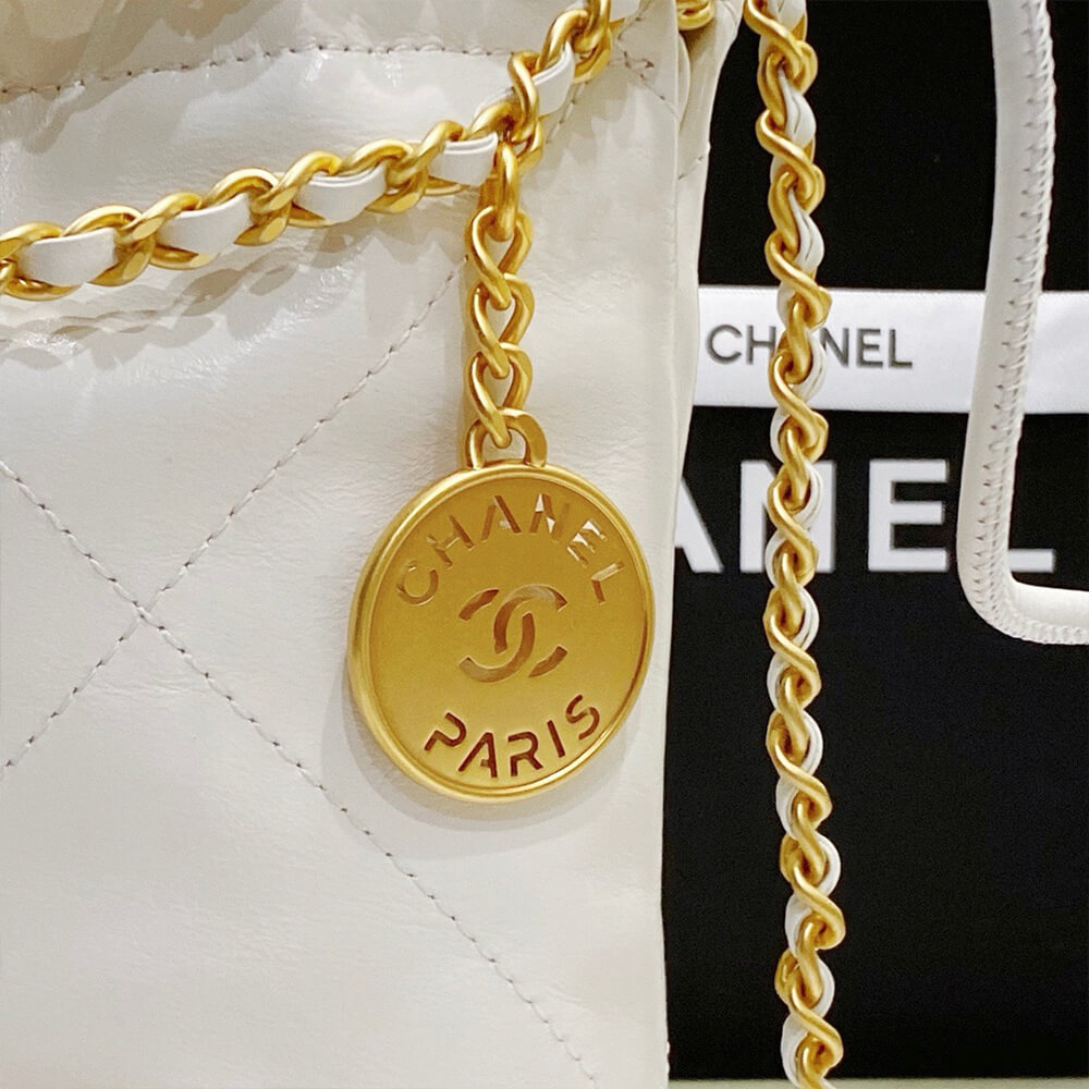 Ch**el 22 mini handbag