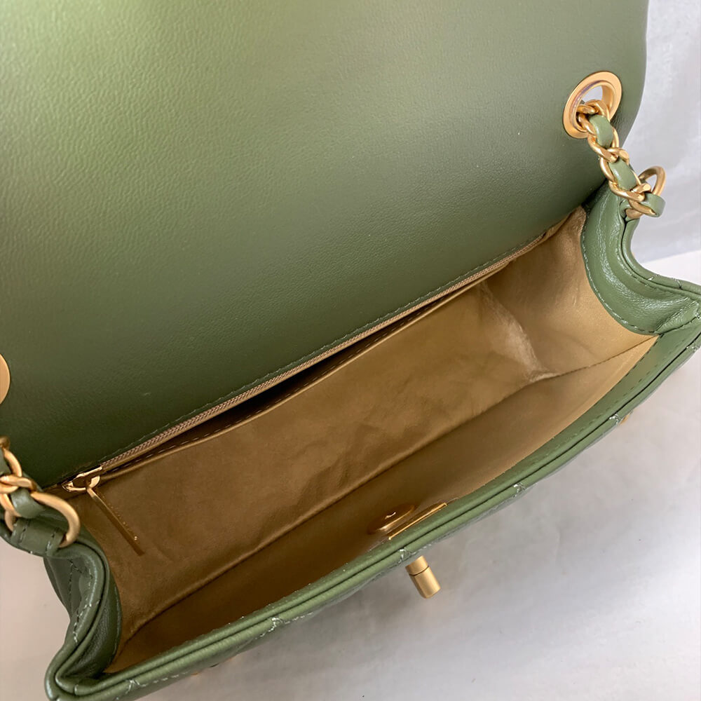 Ch**el pearl crush mini rectangular flap