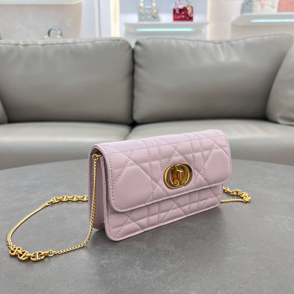 D10r miss caro pouch with chain