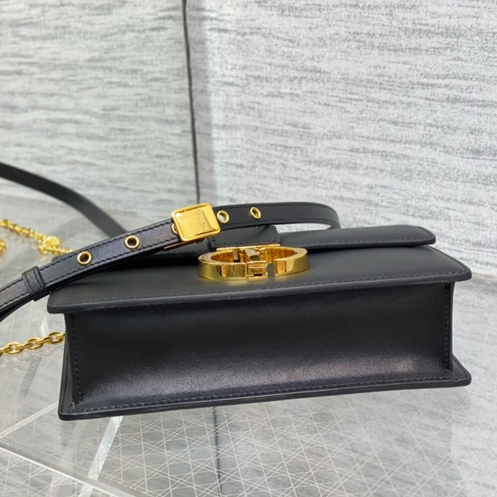 D10r 30 montaigne east-west bag with chain
