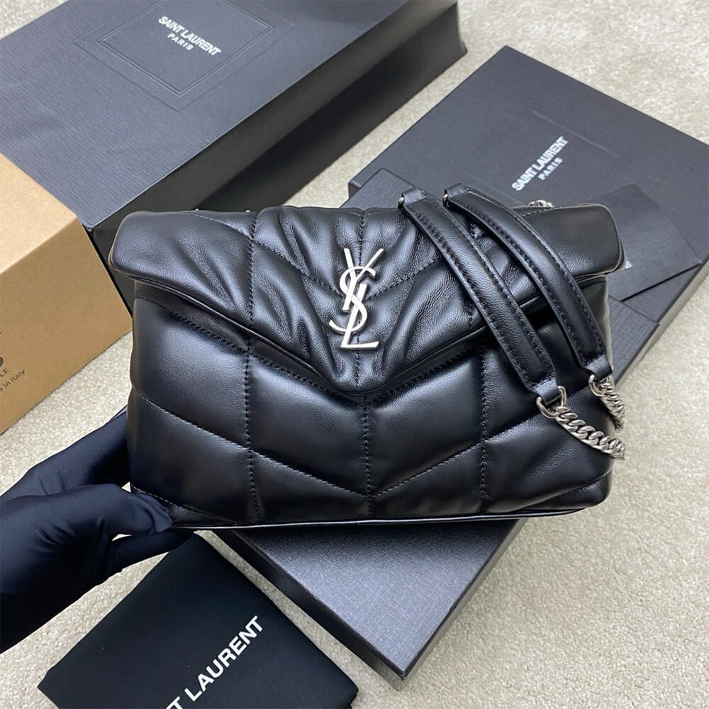 Y51 toy puffer in lambskin
