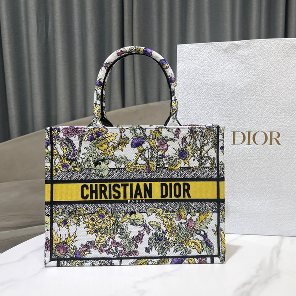 medium D10r book tote