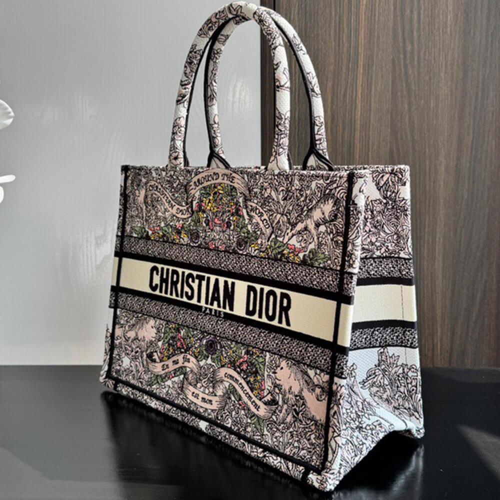 medium D10r book tote