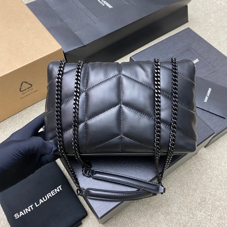 Y51 toy puffer in lambskin