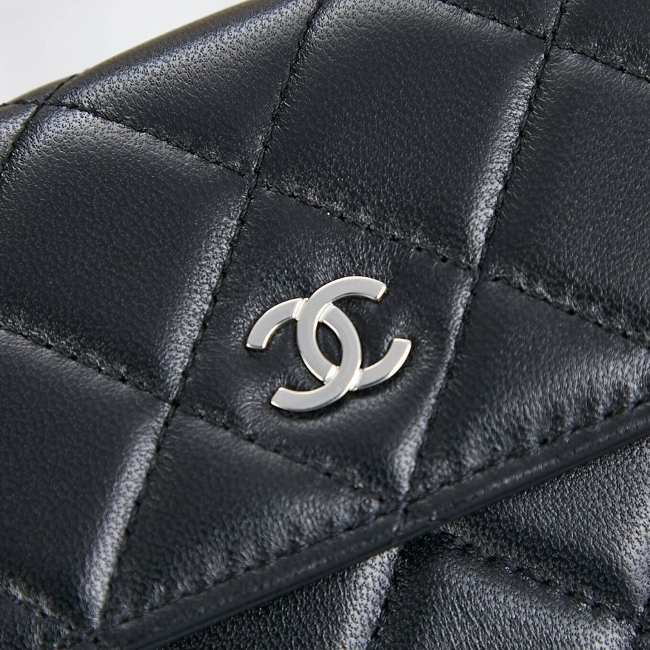 Ch**el classic long wallet