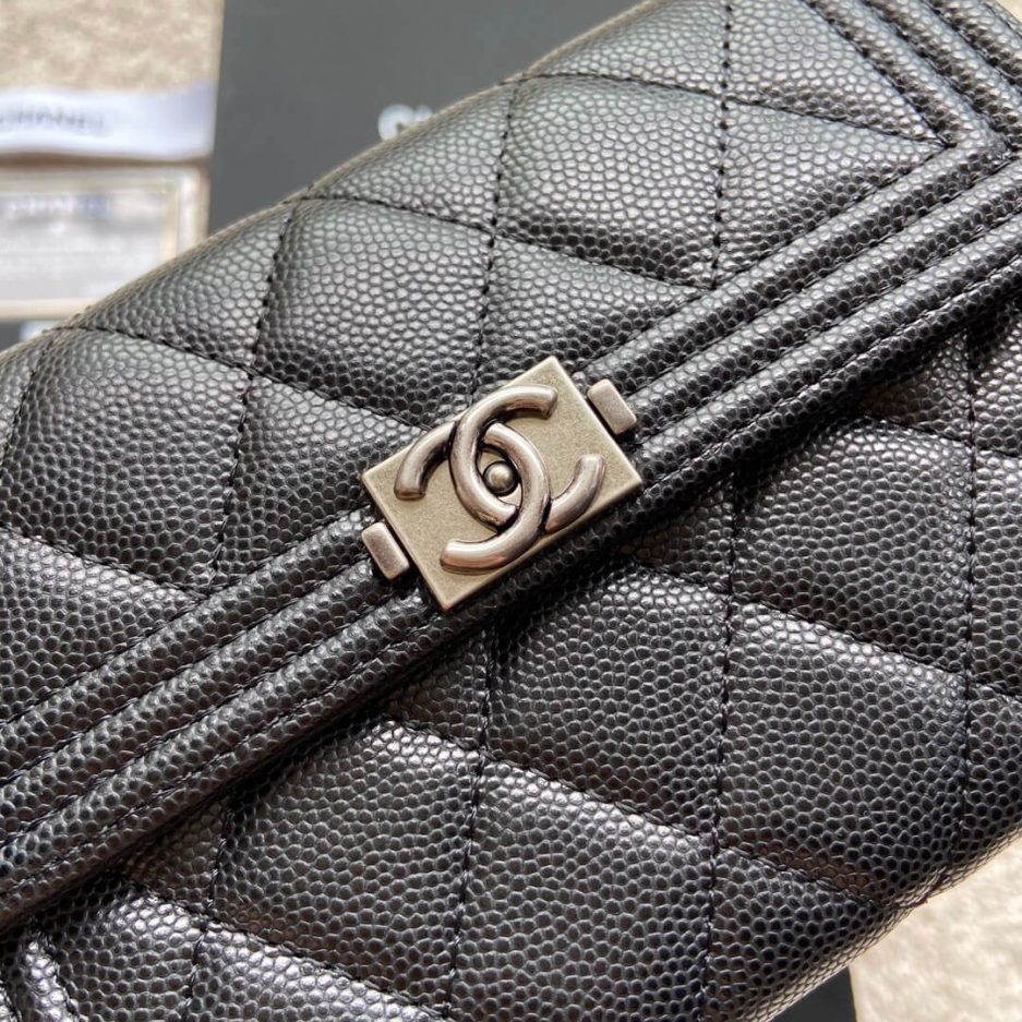 Ch**el boy long wallet