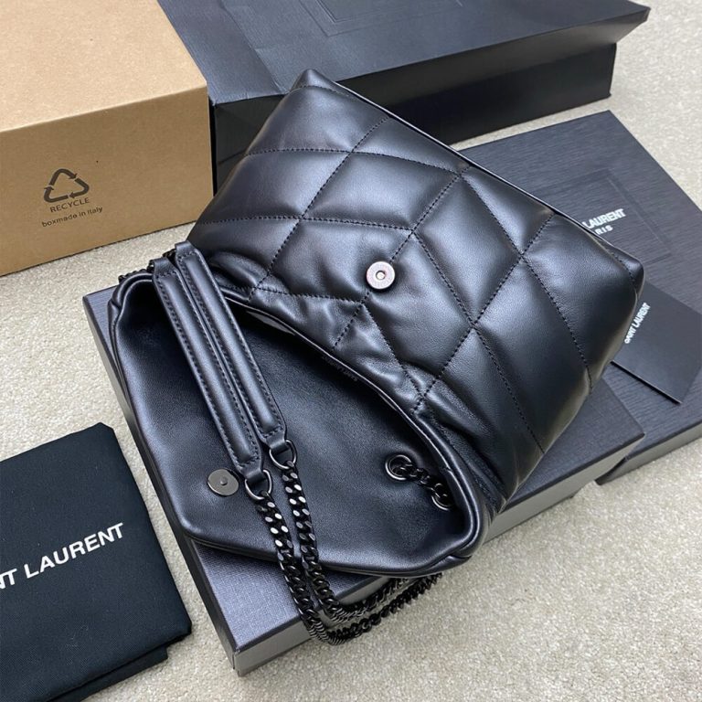 Y51 toy puffer in lambskin