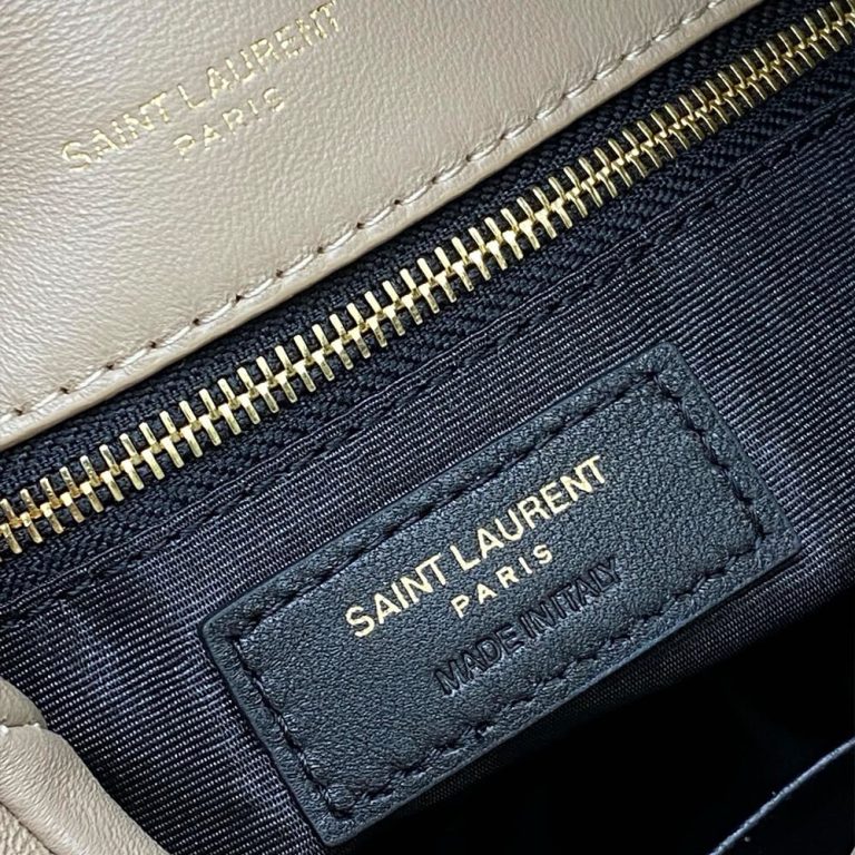 Y51 toy puffer in lambskin