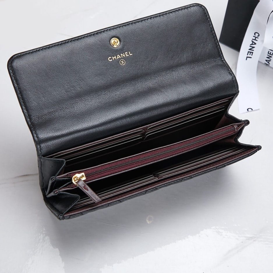 Ch**el classic long wallet