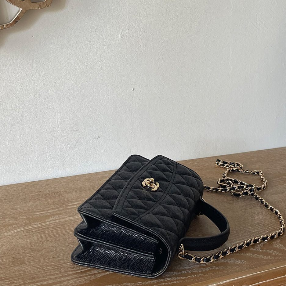 Ch**el chain clutch