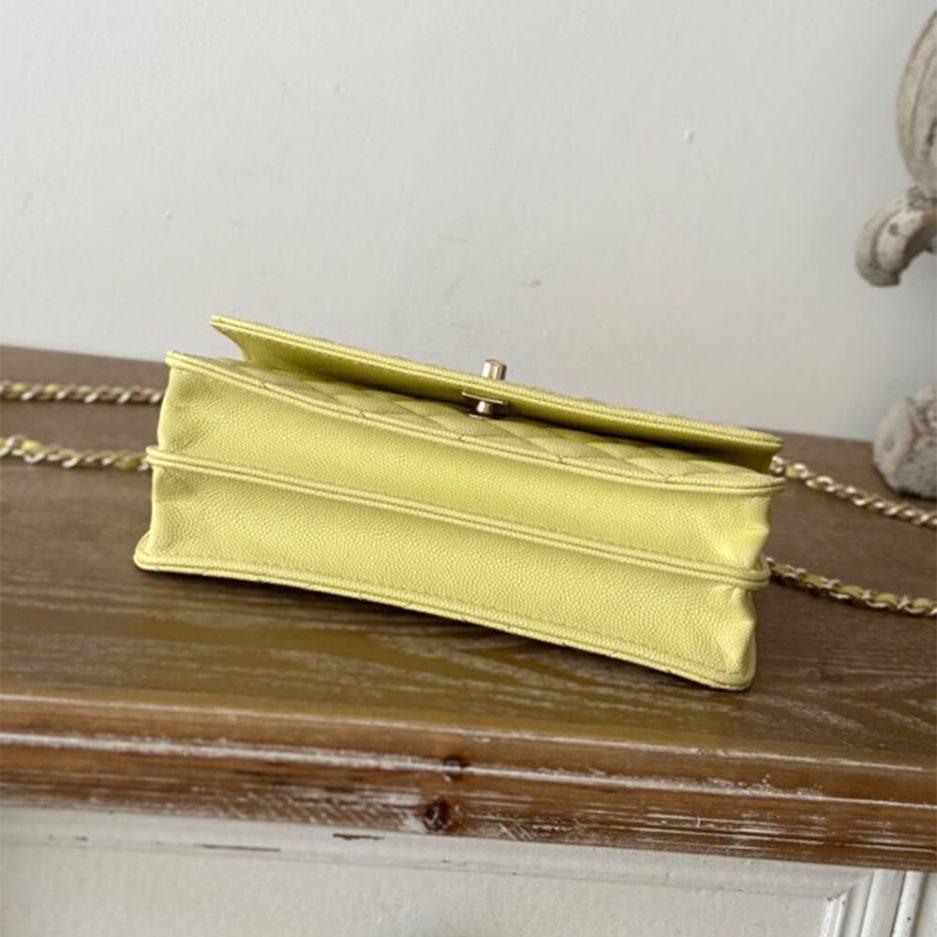Ch**el chain clutch