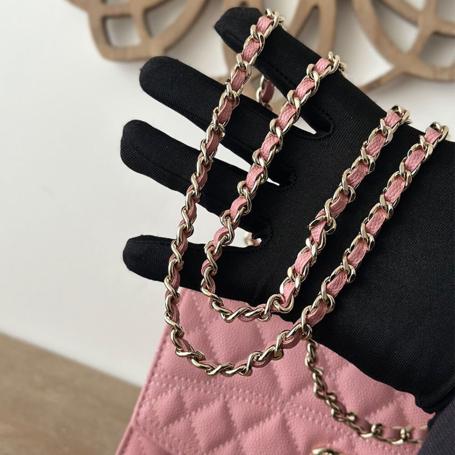 Ch**el chain clutch