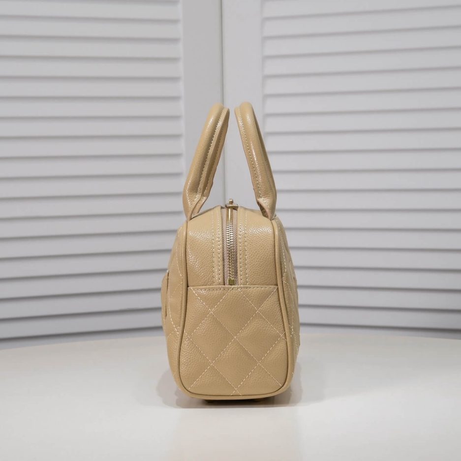 Ch**el medium vintage boston bag