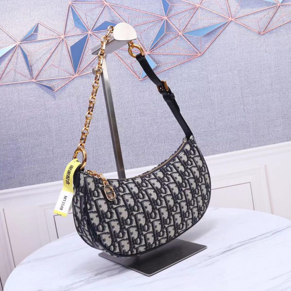 D10r cd lounge bag