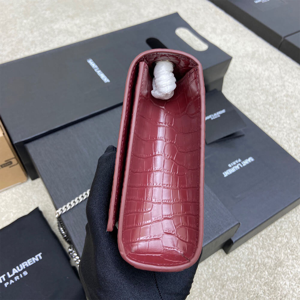 Y51 kate medium tassel in crocodile-embossed leather