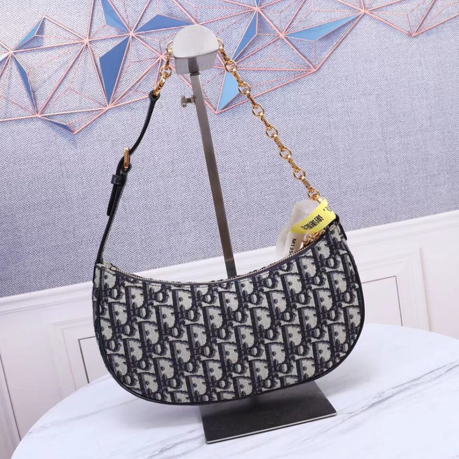 D10r cd lounge bag