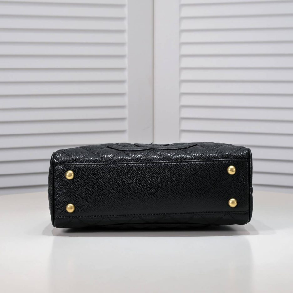 Ch**el medium vintage boston bag
