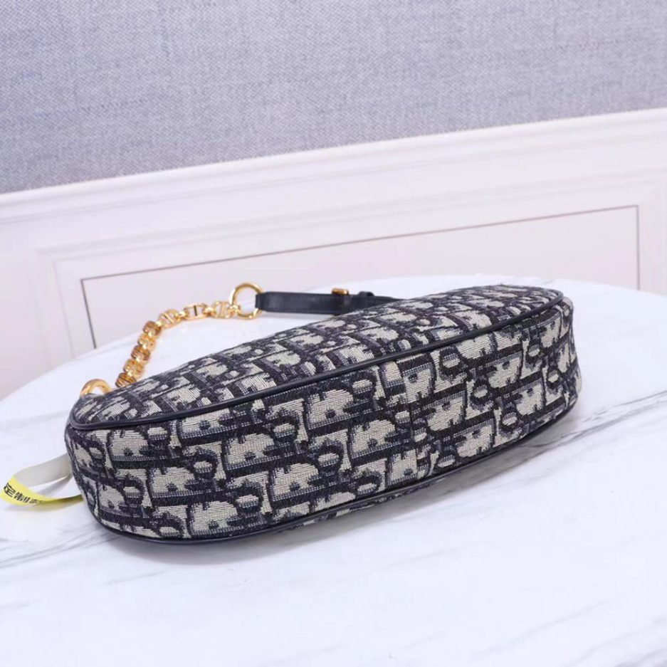 D10r cd lounge bag