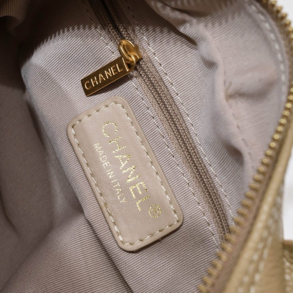Ch**el medium vintage boston bag