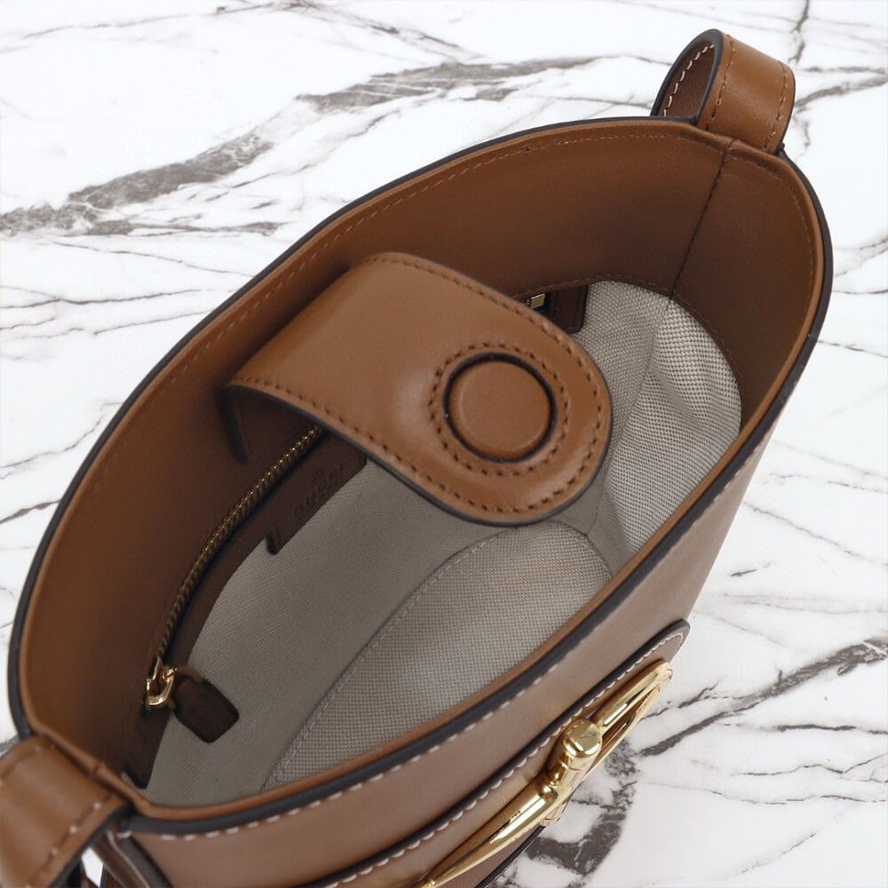 G*u*i 73 mini bucket bag