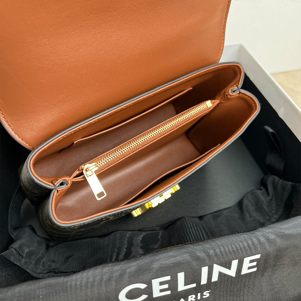 Ce1i*e teen nino bag in triomphe canvas