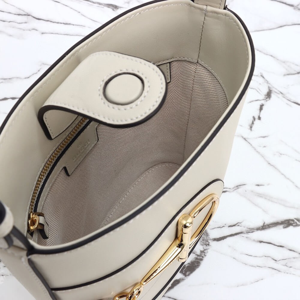 G*u*i 73 mini bucket bag