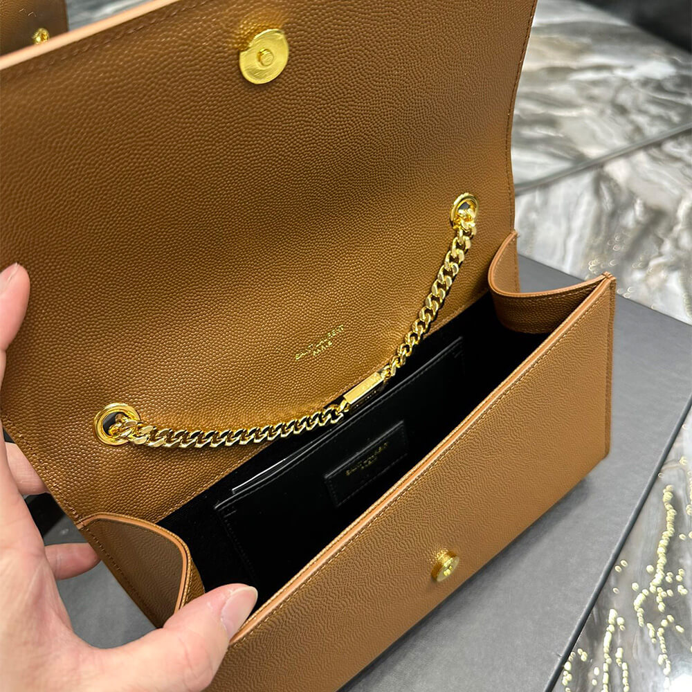 Y51 kate medium in grain de poudre embossed leather