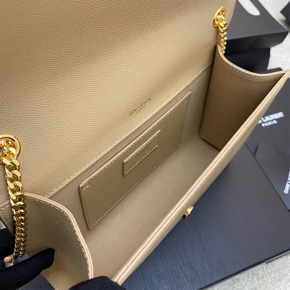 Y51 kate medium tassel in grain de poudre embossed leather