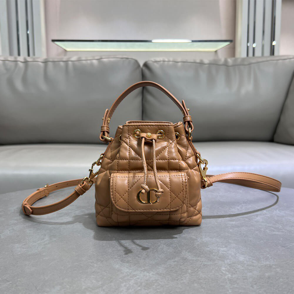 D10r micro D10r caro bucket bag