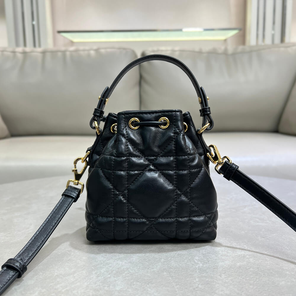 D10r micro D10r caro bucket bag