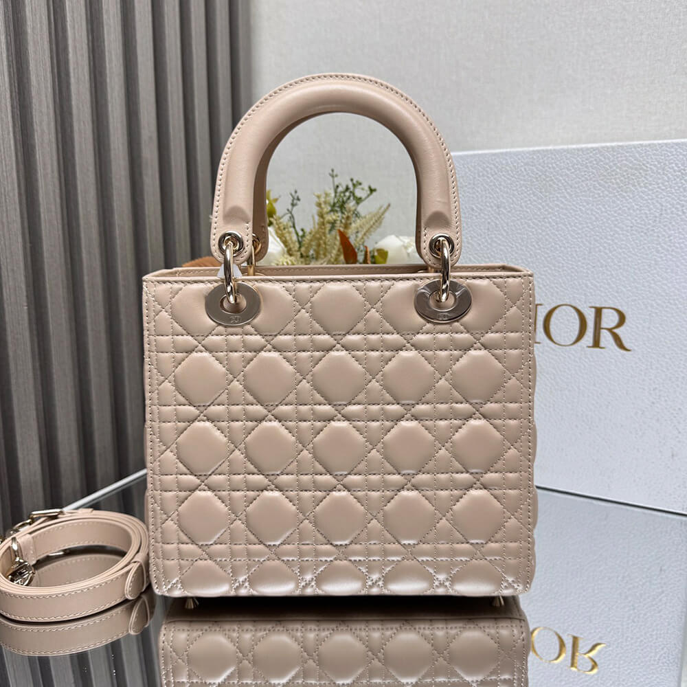 D10r medium lady bags(tax-free grade)