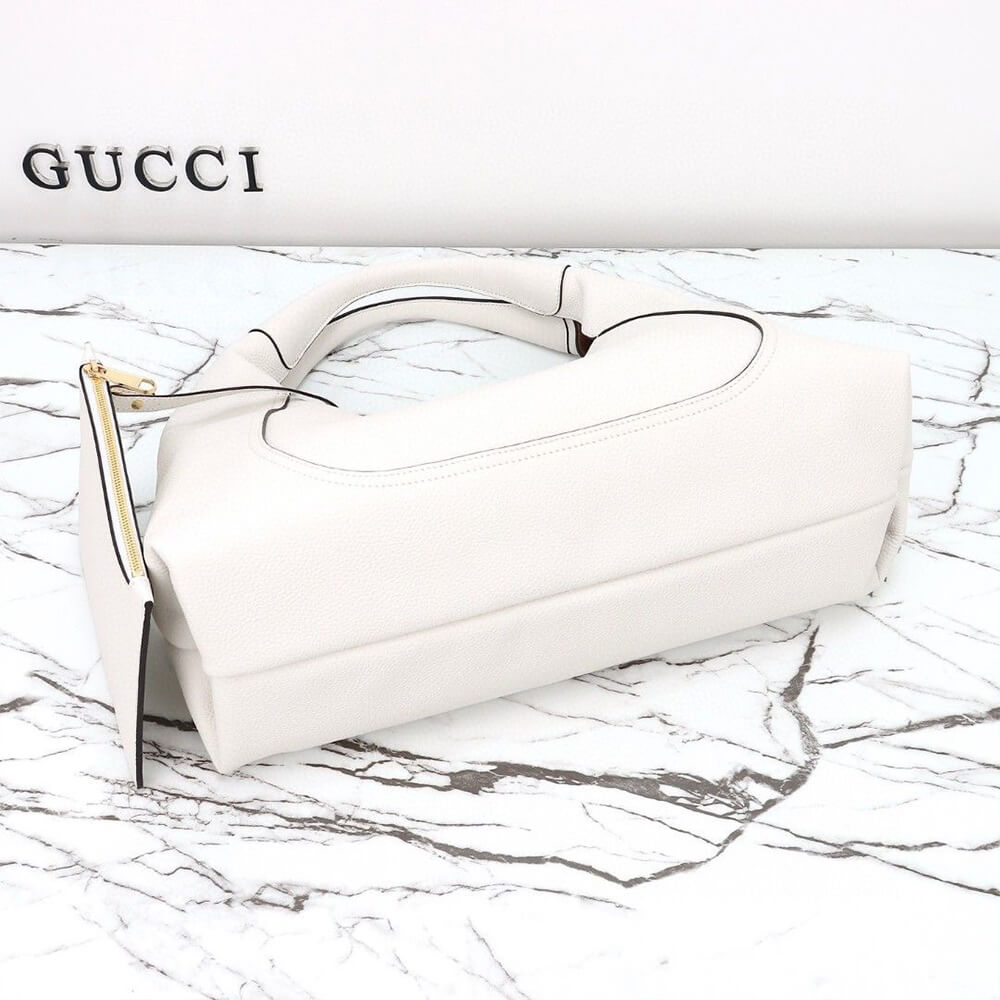 G*u*i softbit maxi shoulder bag