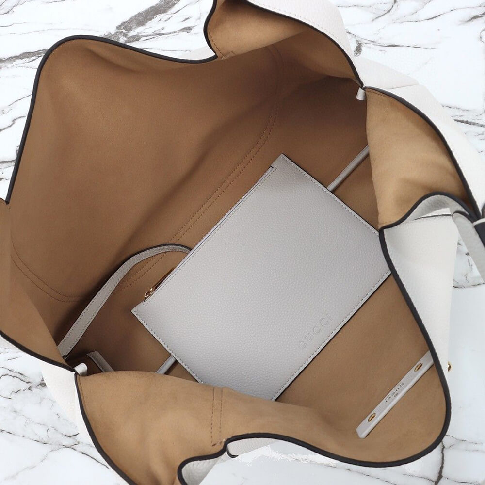 G*u*i softbit maxi shoulder bag