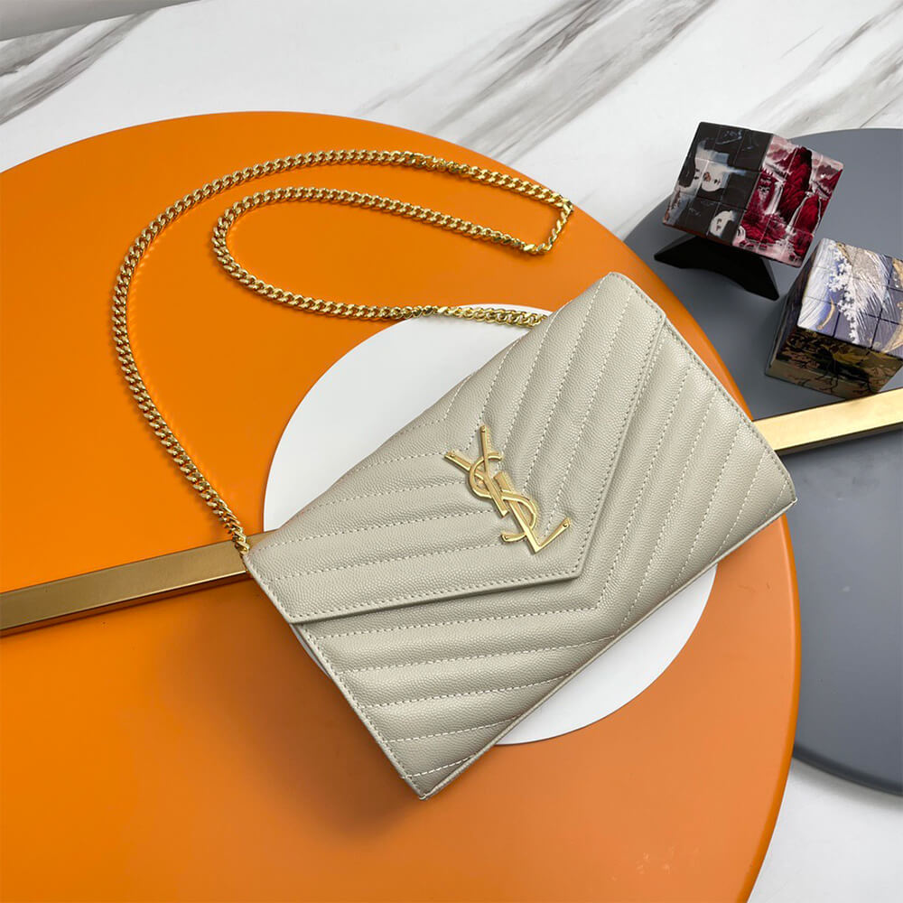 Y51 classic cassandre chain wallet in grain de poudre leather