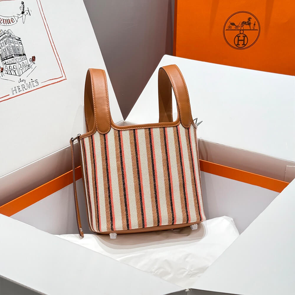 H**me5 picotin lock 18 tote
