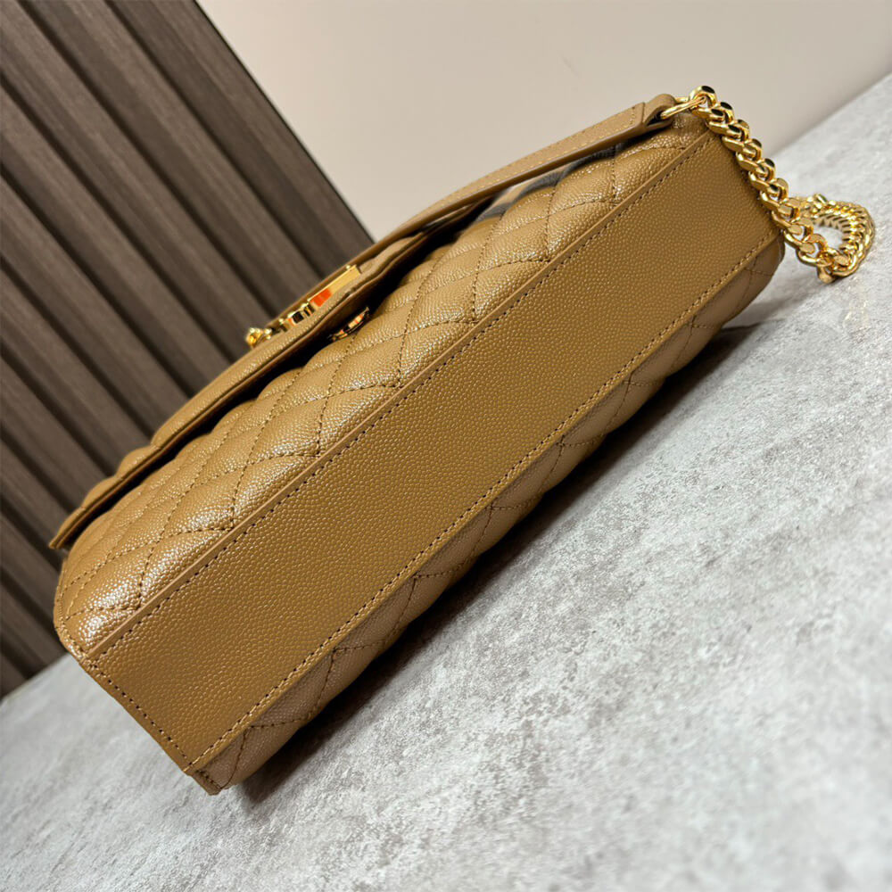 Y51 envelope medium in grained leather